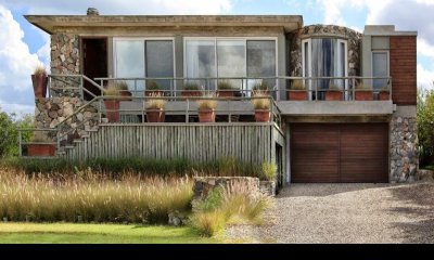 Casa en Venta de 5 Dormitorios en Club del Mar, Jose Ignacio