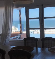 VENTA DE CASA DE 3 DORMITORIOS EN MANANTIALES CON VISTA AL MAR PUNTA DEL ESTE