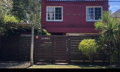 Casa de 4 Dormitorios en Venta en la Barra.