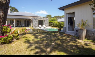 Casa en Venta de 4 Dormitorios en Pinar del Faro, Punta del Este