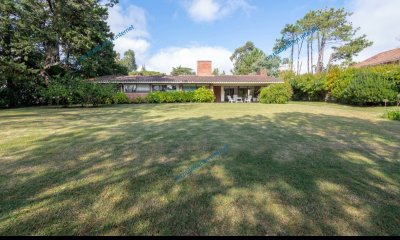 Casa en venta de 4 dormitorios en Golf, Punta del Este.