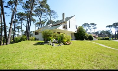 Casa en venta de 5 dormitorios en Mansa, Punta del Este.