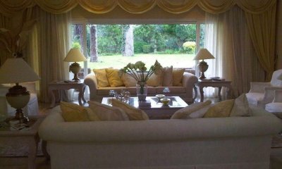 Casa en venta de 4 dormitorios en Golf, Punta del Este.