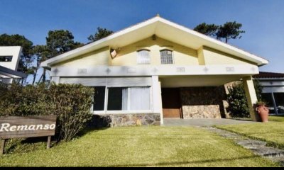 Casa en venta de 3 dormitorios en Mansa, Punta del Este.