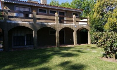 Casa en venta de 4 dormitorios en Golf, Punta del Este.