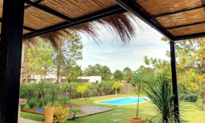 Casa en venta de 3 dormitorios en barrio privado La Residence, Punta del Este.
