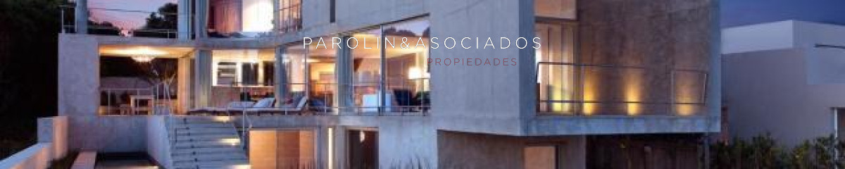 Hermosa casa en venta de 4 dormitorios en Manantiales, Punta del Este.