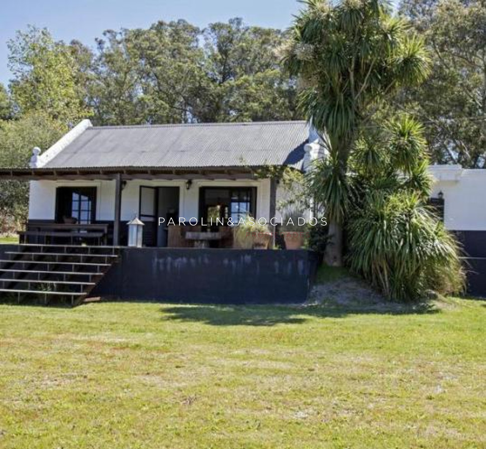 Chacra de 4 dormitorios en venta en José Ignacio, Punta del Este.