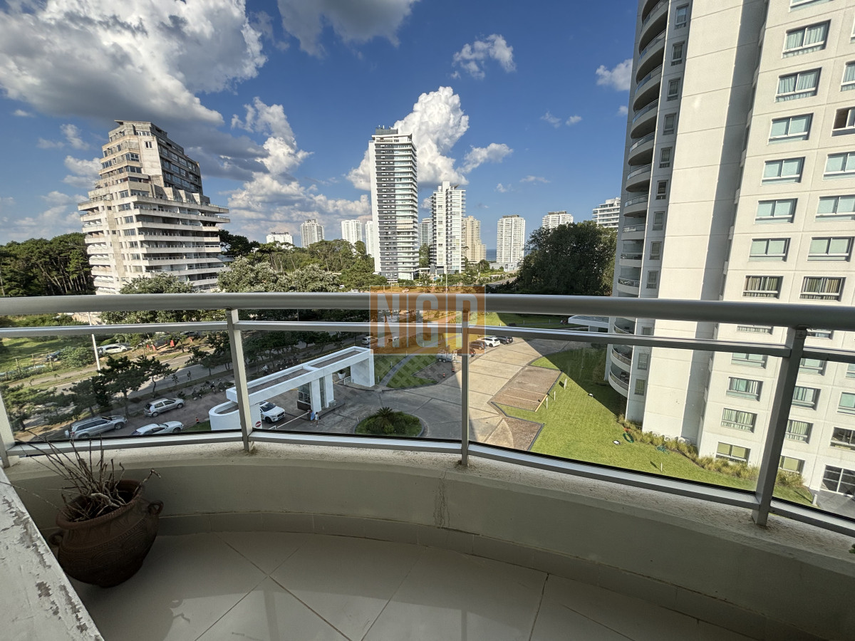 EDIFICIO OCEAN DRIVE. EXCELENTES AMENITIES  - NGP31434A