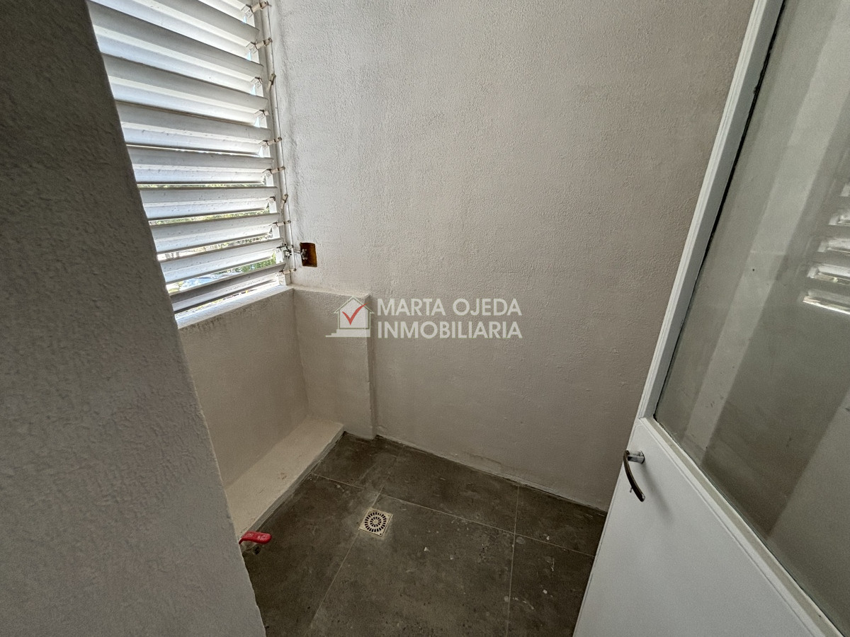 Apartamento ID.40962 - VENTA TORRE ANTARES RECICLADO MUY BUENA ORIENTACION
