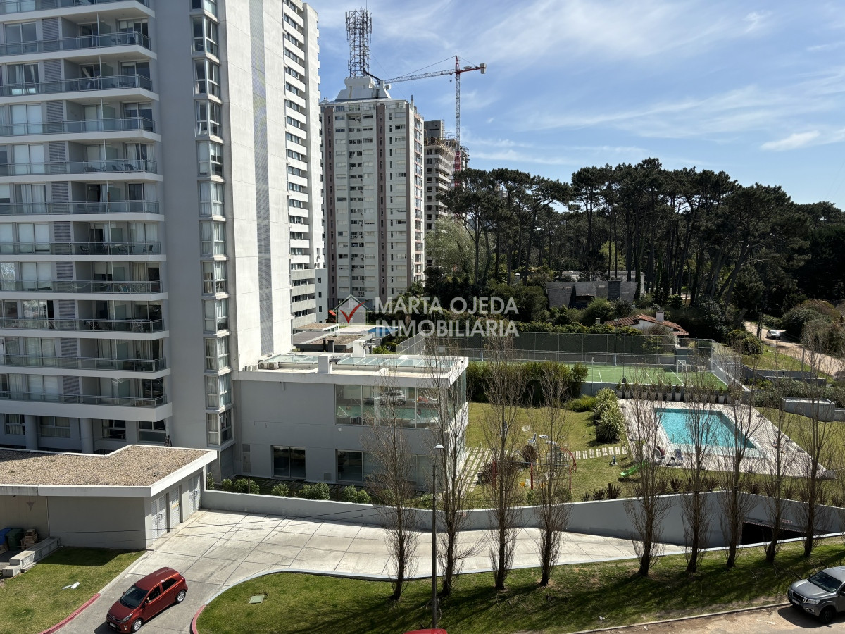 Apartamento ID.40962 - VENTA TORRE ANTARES RECICLADO MUY BUENA ORIENTACION