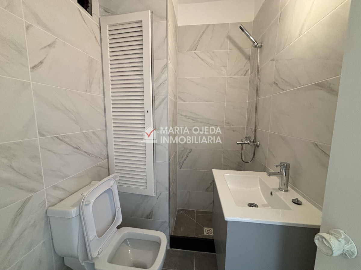 Apartamento ID.40962 - VENTA TORRE ANTARES RECICLADO MUY BUENA ORIENTACION