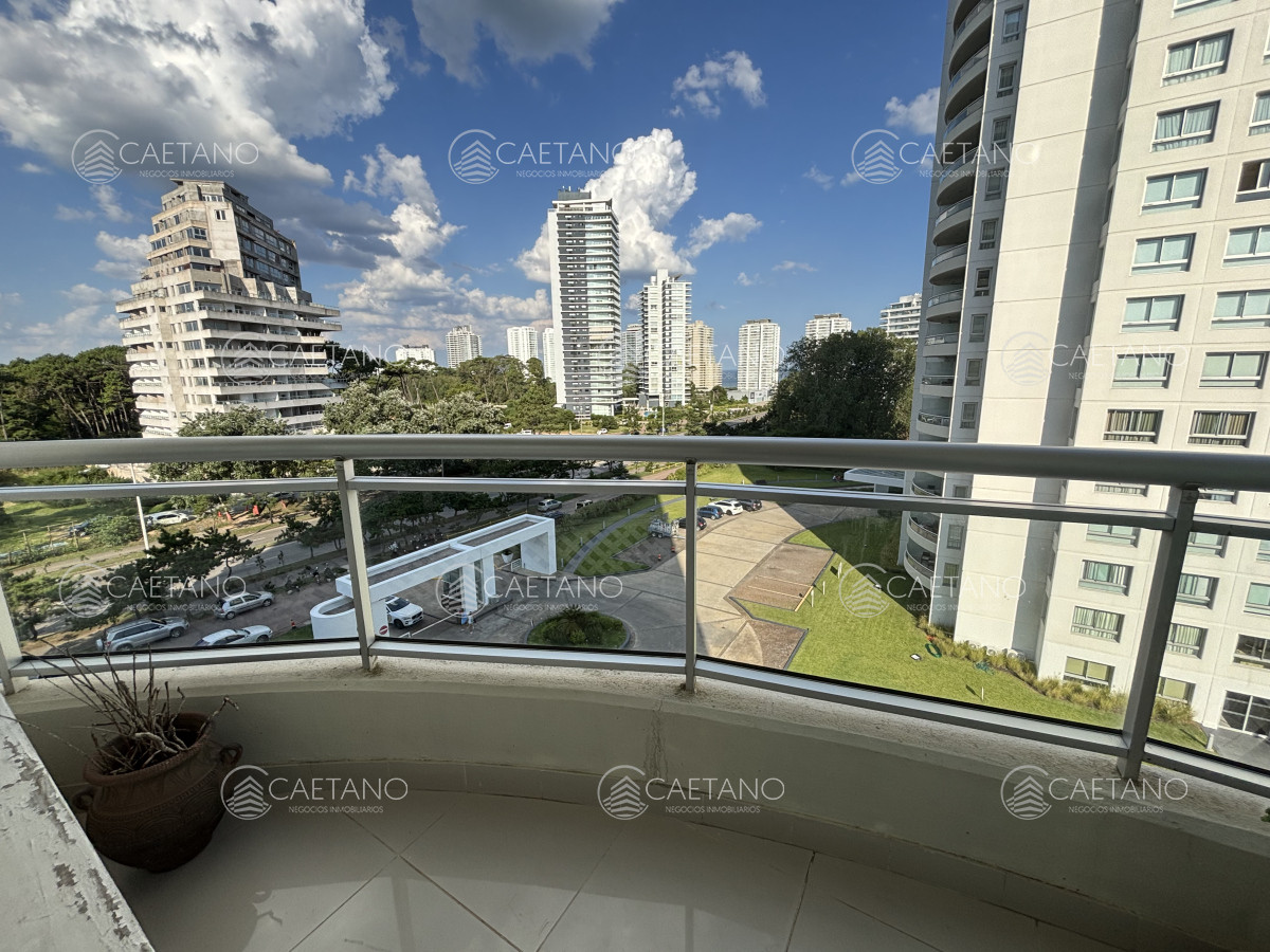 EDIFICIO OCEAN DRIVE. EXCELENTES AMENITIES  - DMC17211A