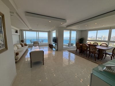  venta y alquiler invierno mansa frente al mar tres suites y dependencias - RBS9382A