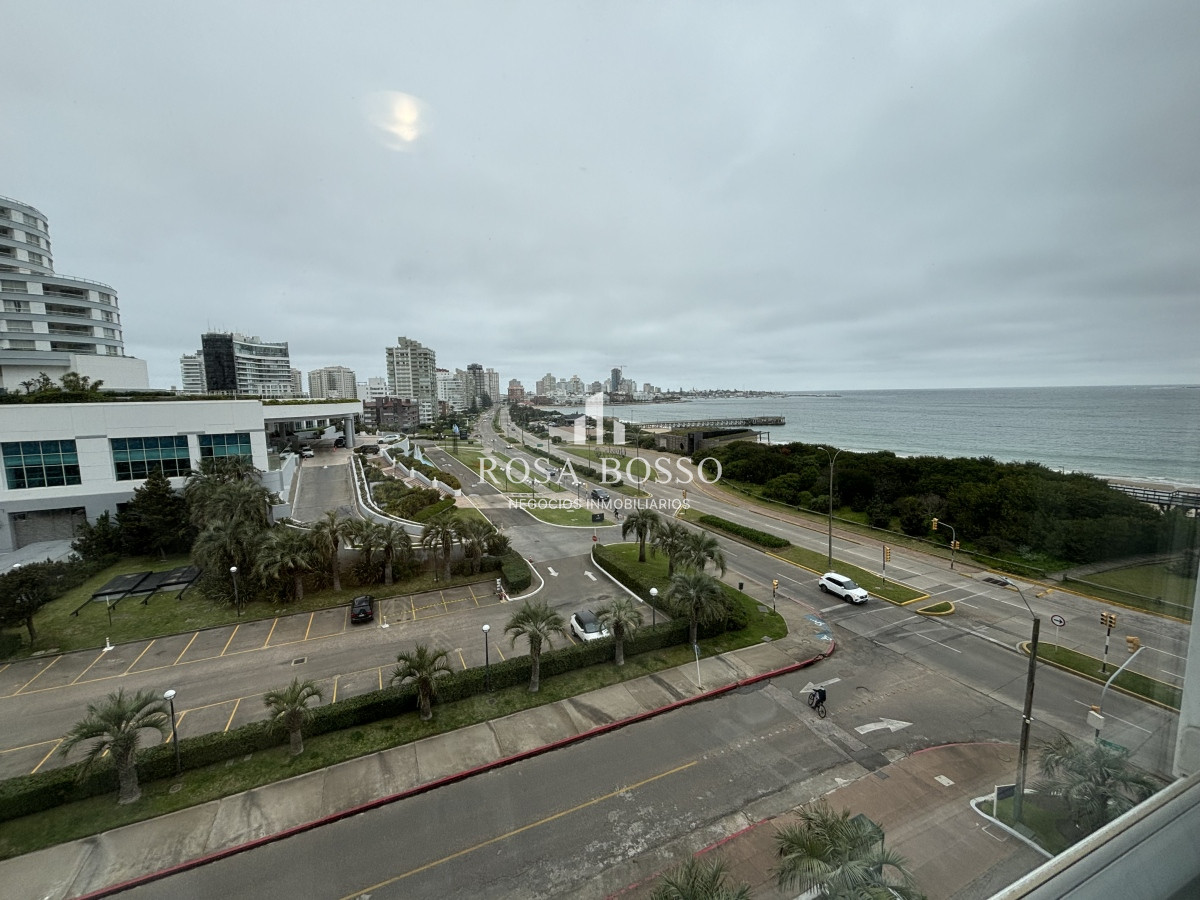 Apartamento ID.8041 - MILLENIUM TOWER ESQUINERO EN ALQUILER