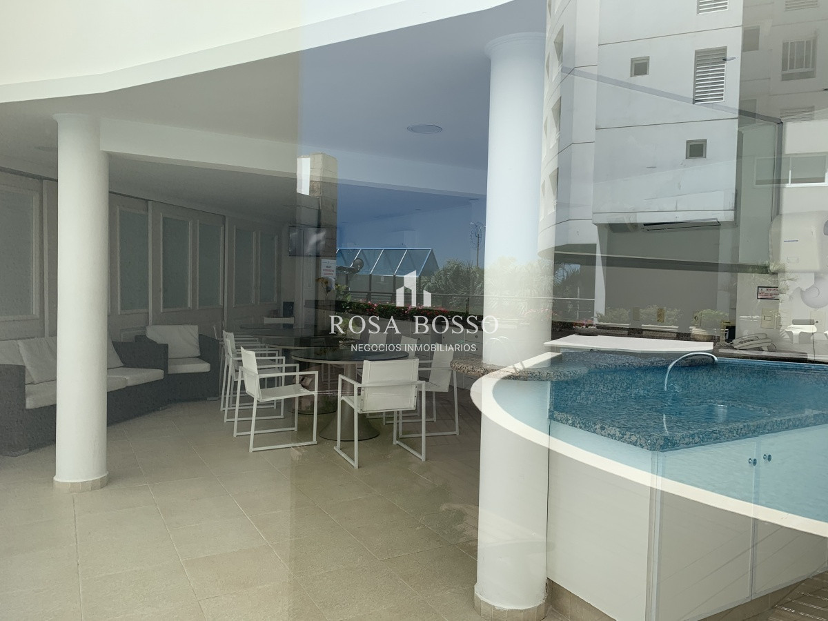 Apartamento ID.9382 -  venta y alquiler invierno mansa frente al mar tres suites y dependencias