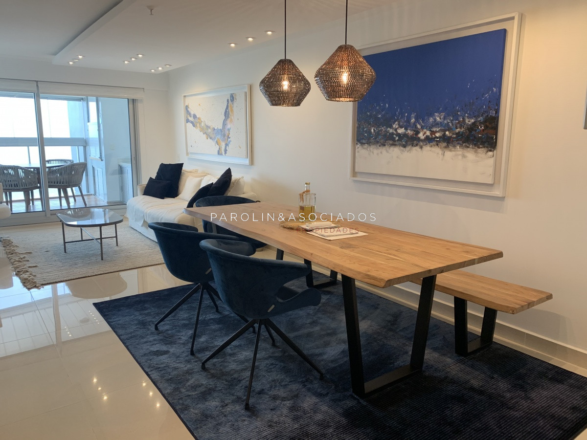 Miami Boulevard, piso alto en venta playa Mansa, Punta del Este. - JPA11286A