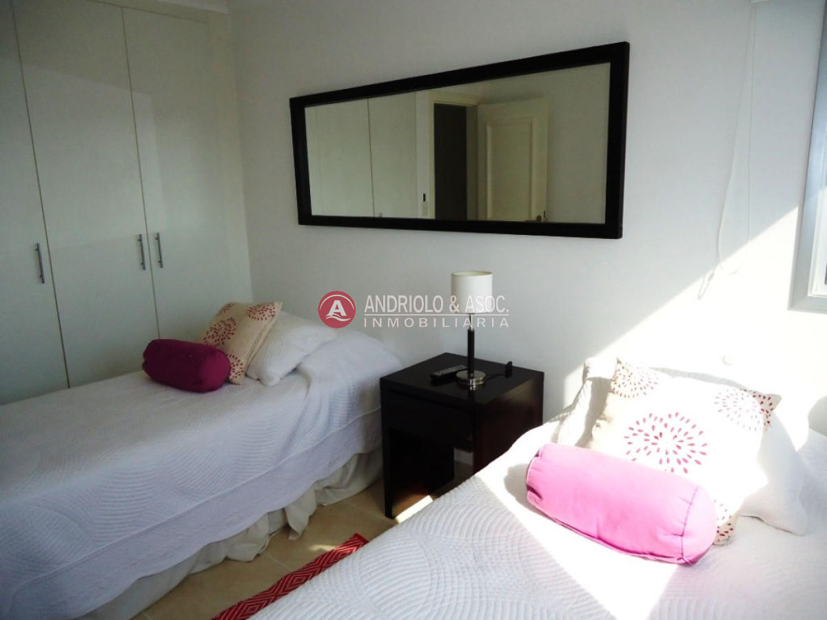 Apartamento ID.6927 - ALQUILER Y VENTA APARTAMENTO TRES DORMITORIOS