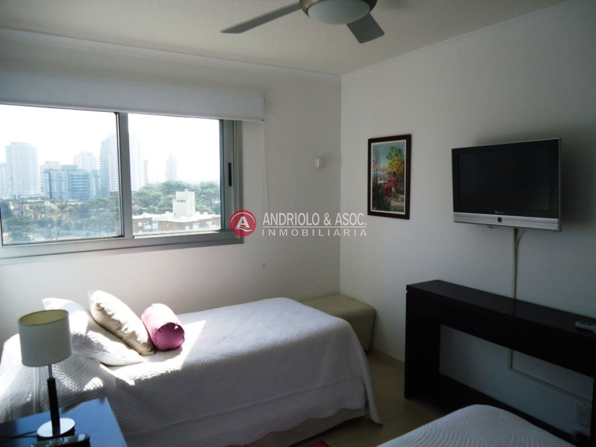 Apartamento ID.6927 - ALQUILER Y VENTA APARTAMENTO TRES DORMITORIOS