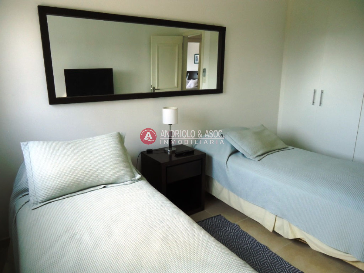 Apartamento ID.6927 - ALQUILER Y VENTA APARTAMENTO TRES DORMITORIOS