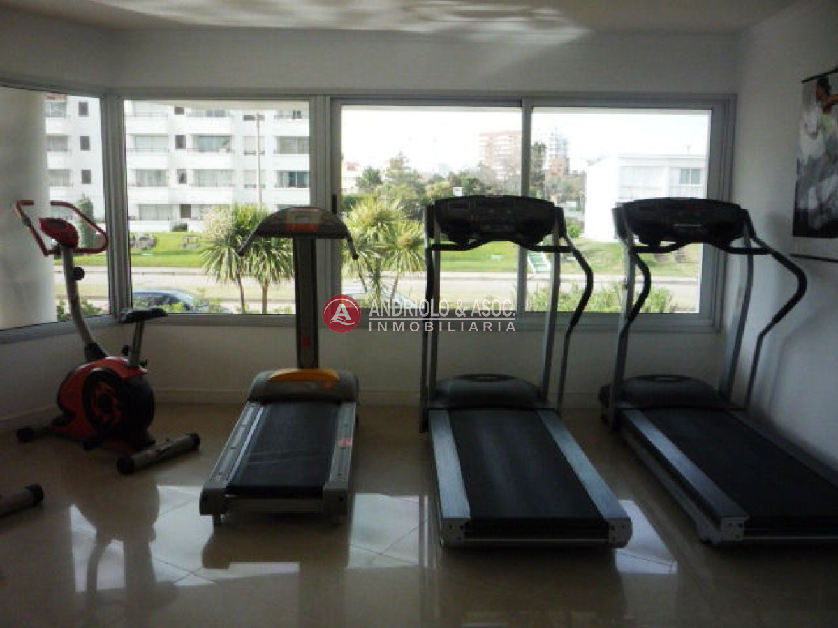 Apartamento ID.6927 - ALQUILER Y VENTA APARTAMENTO TRES DORMITORIOS