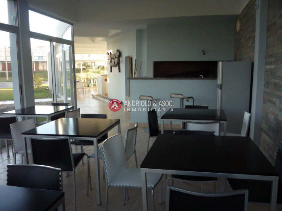 Apartamento ID.6927 - ALQUILER Y VENTA APARTAMENTO TRES DORMITORIOS