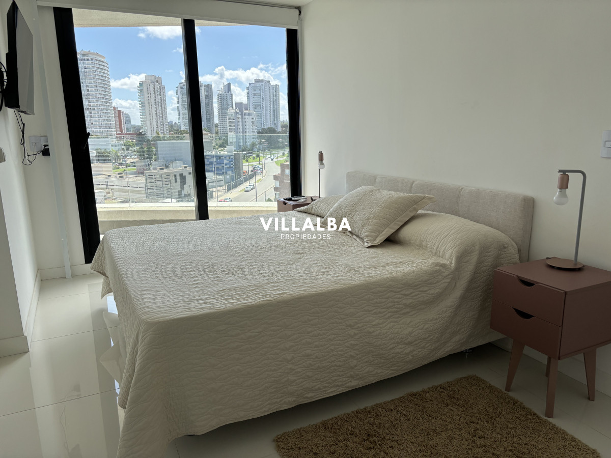 Apartamento ID.3477 - Venta - Parada 3 Mansa. Av. Chiverta casi a estrenar