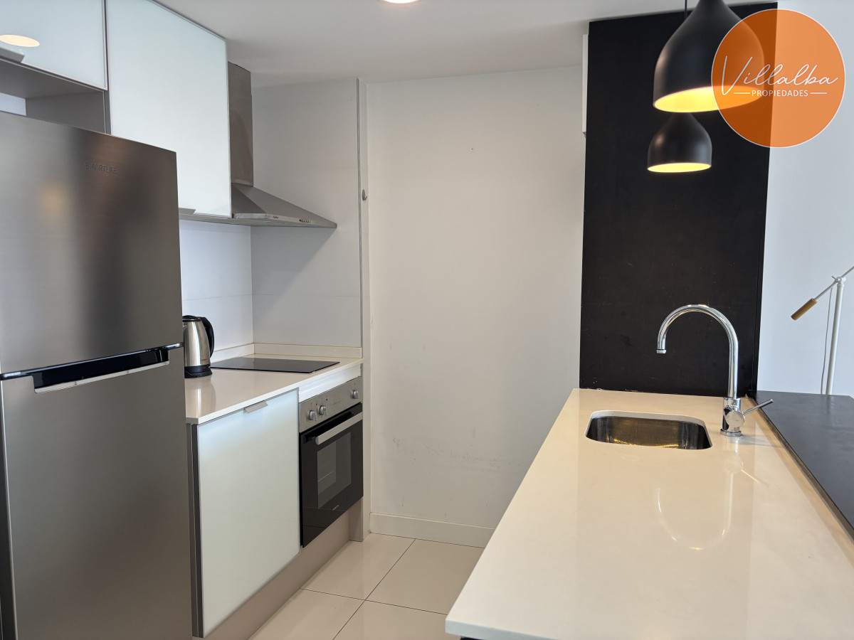 Apartamento ID.3477 - Venta - Parada 3 Mansa. Av. Chiverta casi a estrenar