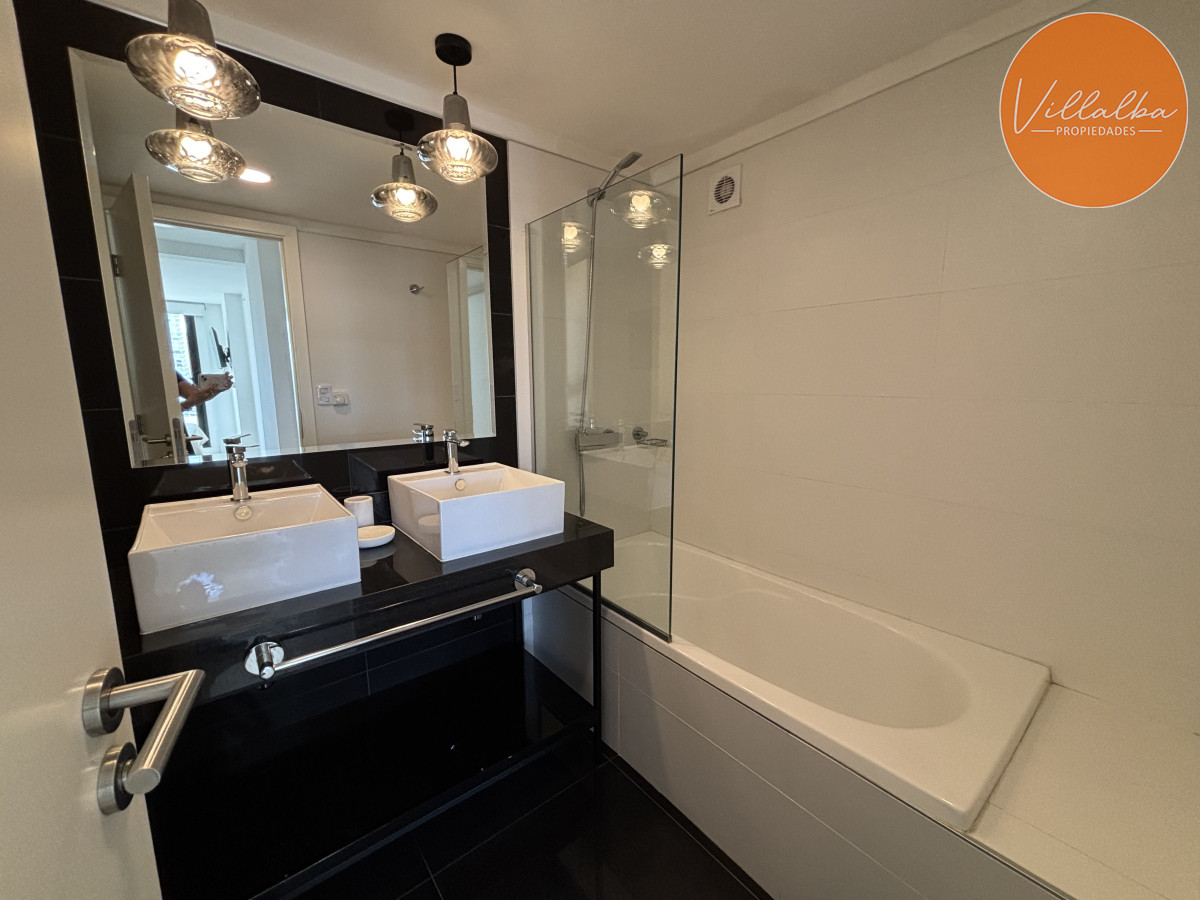 Apartamento ID.3477 - Venta - Parada 3 Mansa. Av. Chiverta casi a estrenar
