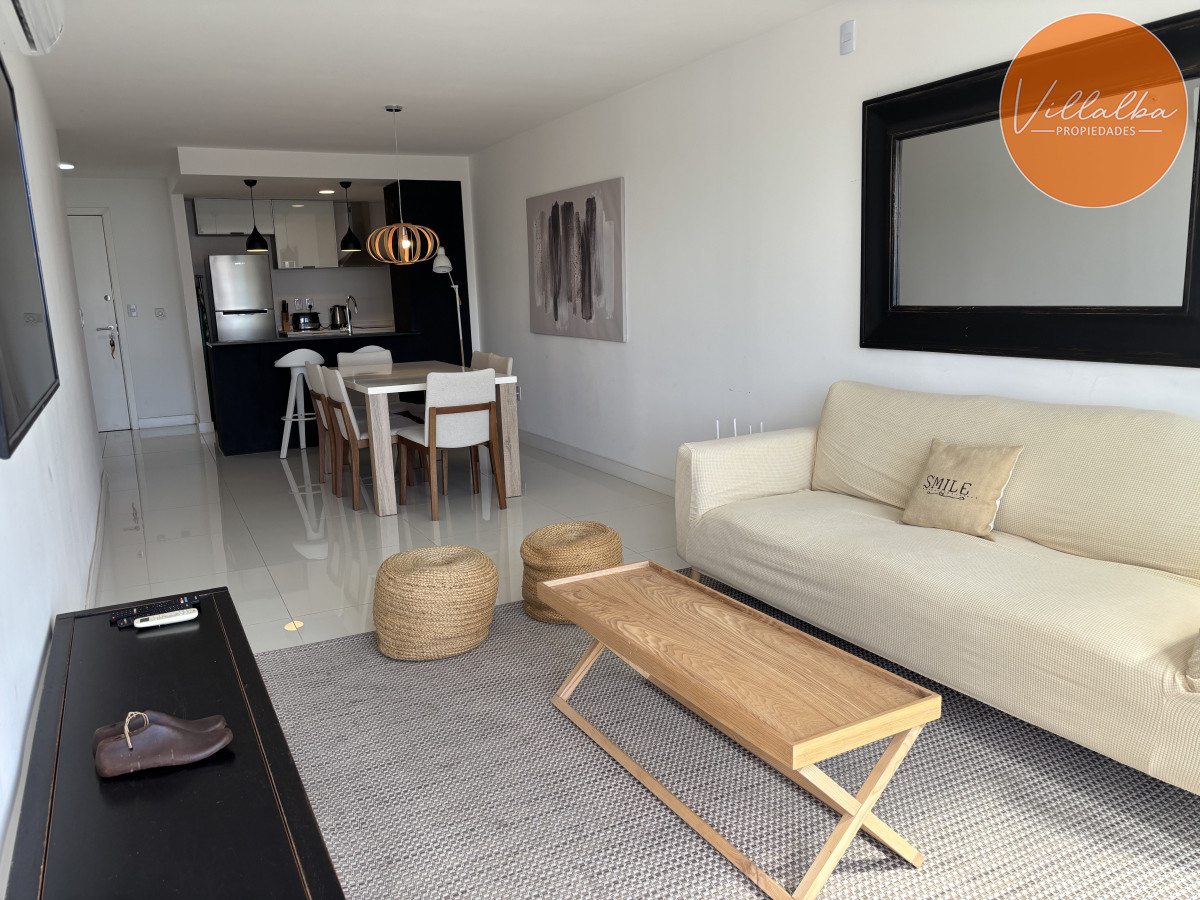 Apartamento ID.3477 - Venta - Parada 3 Mansa. Av. Chiverta casi a estrenar
