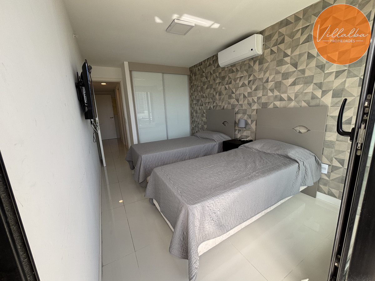 Apartamento ID.3477 - Venta - Parada 3 Mansa. Av. Chiverta casi a estrenar