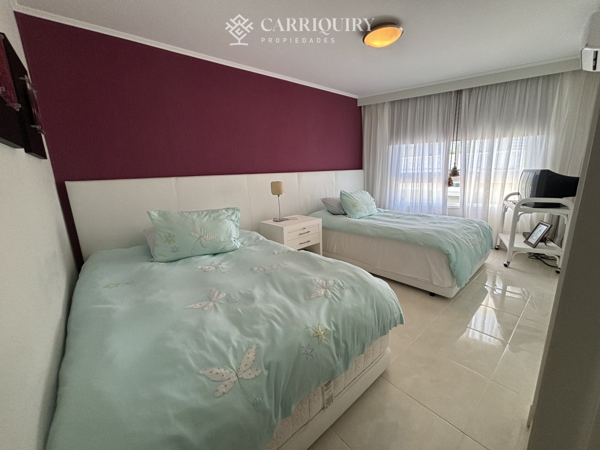 Apartamento ID.7309/DIVINO-IMPECABLE-CON-SERVICIOS - Mansa Parada 4