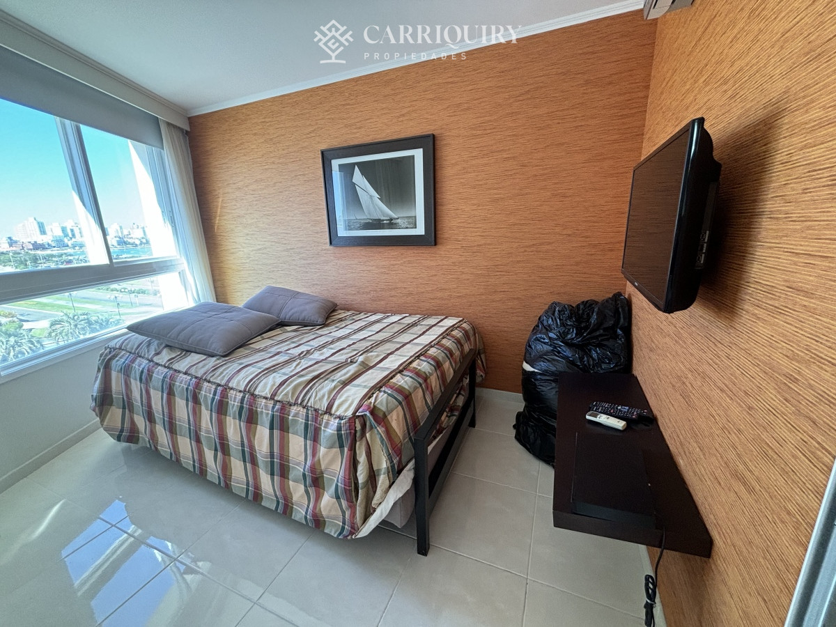 Apartamento ID.7309/DIVINO-IMPECABLE-CON-SERVICIOS - Mansa Parada 4