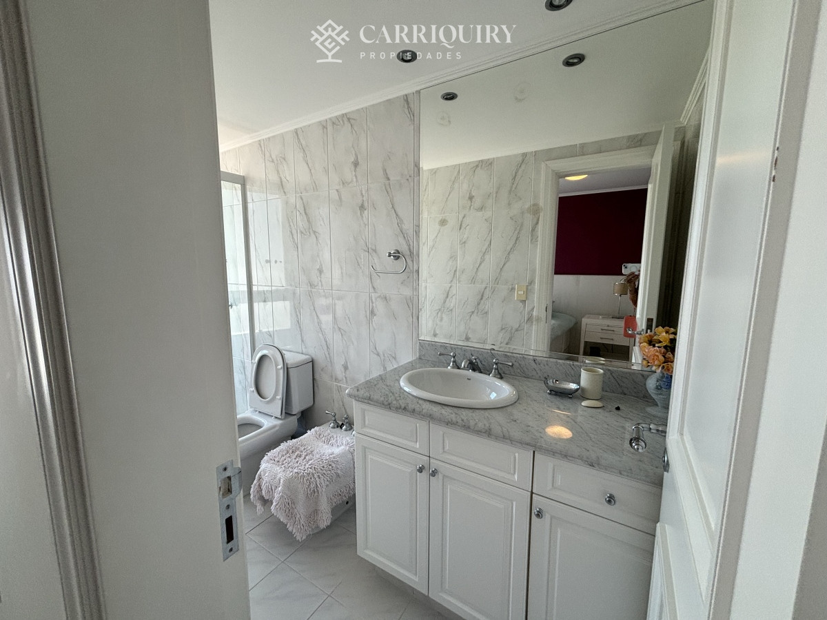 Apartamento ID.7309/DIVINO-IMPECABLE-CON-SERVICIOS - Mansa Parada 4