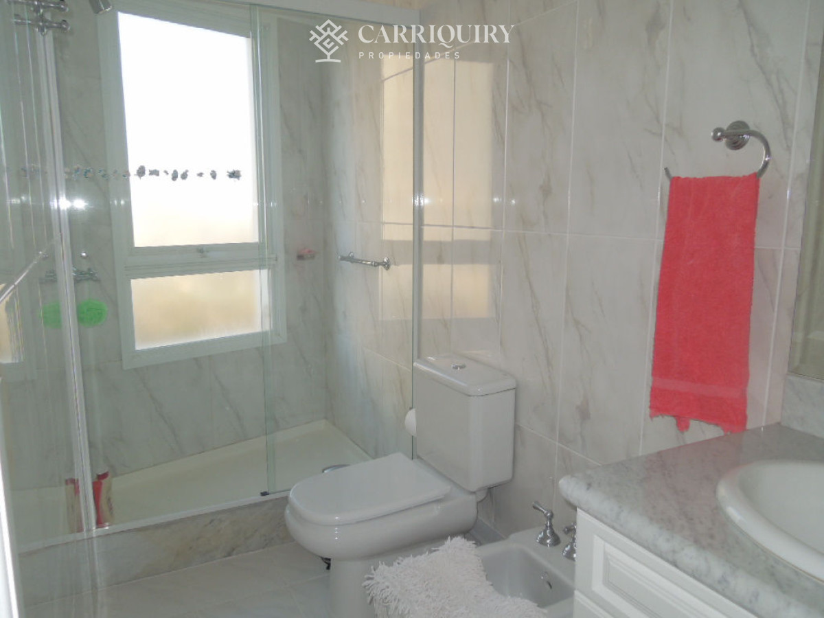 Apartamento ID.7309/DIVINO-IMPECABLE-CON-SERVICIOS - Mansa Parada 4