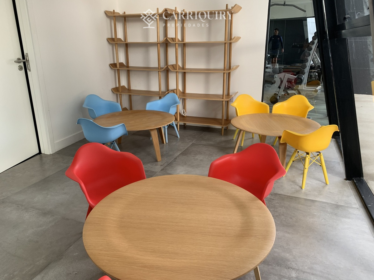 Apartamento ID.8785 - Venta - Parada 3 Mansa. Av. Chiverta casi a estrenar