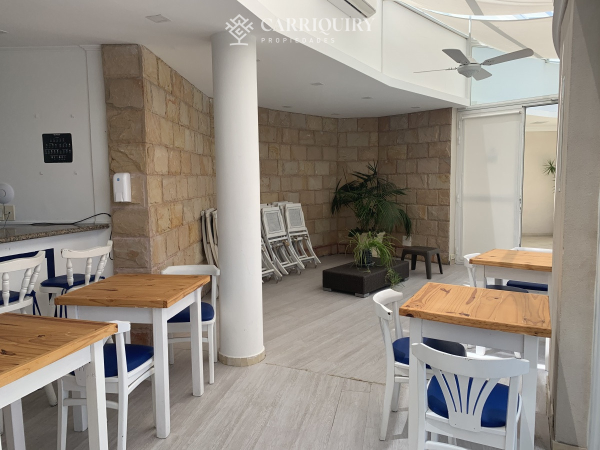 Apartamento ID.8497 -  venta MILLENIUM TOWER mansa frente al mar tres suites y dependencias