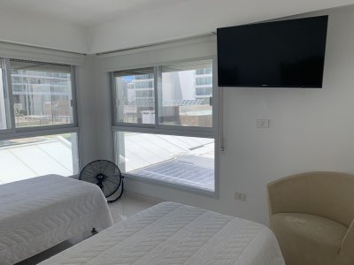 MANSA FRENTE AL MAR Y A 50 METROS DE ENJOY - ADD4932A