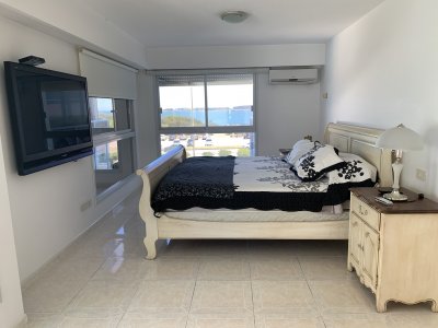 MANSA FRENTE AL MAR Y A 50 METROS DE ENJOY - ADD4932A