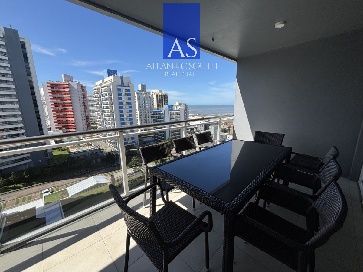 Apartamento ID.4727 - Torre Manhattan - 3 dormitorios con parrillero propio en Playa Brava