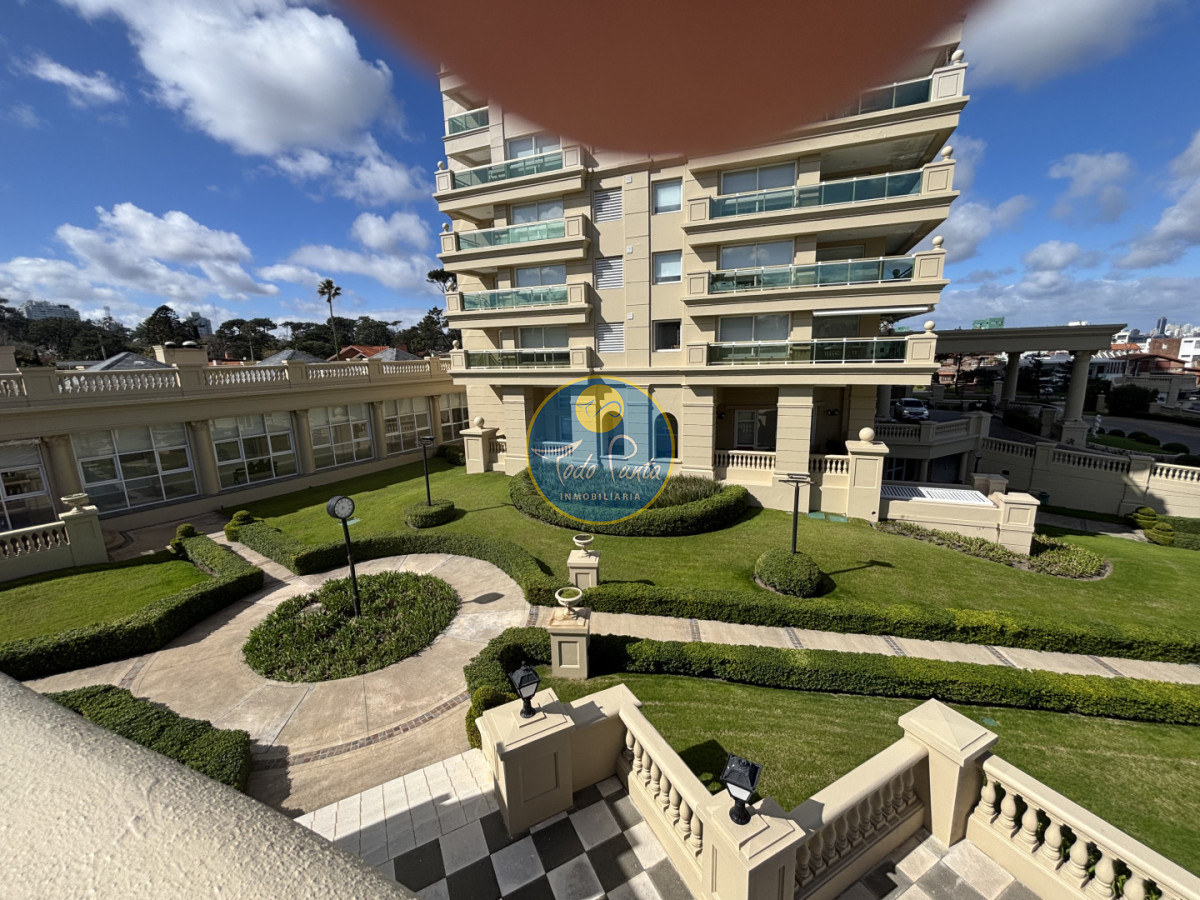 Miniatura de Apartamento de 3 dormitorios en Mansa, Punta del Este | Todo Punta
