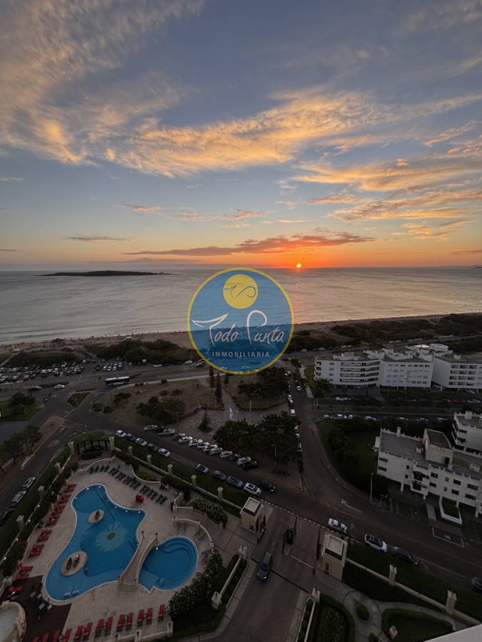 Miniatura de Apartamento de 3 dormitorios en Mansa, Punta del Este | Todo Punta