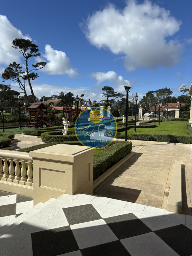 Miniatura de Apartamento de 3 dormitorios en Mansa, Punta del Este | Todo Punta