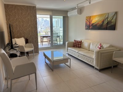 Venta en exclusividad Forest Tower.  Aidy Grill, a pasos de Av Chiverta muy buena orientacion 