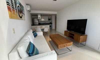Venta y alquiler apartamento 2 dormitorios en Playa Brava, Punta del Este