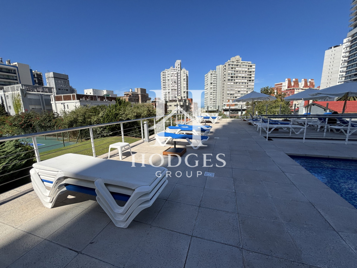 Apartamento ID.135 - Venta Chiverta Torre Manhattan piso alto 