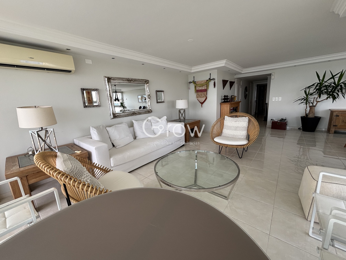 Apartamento ID.2563 - VENTA MILLENIUM TOWER ESQUINERO MANSA