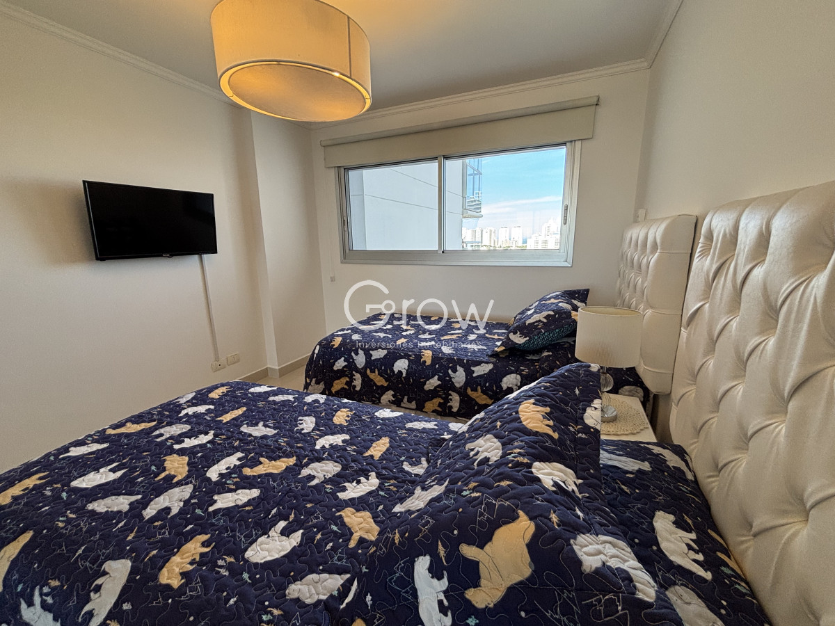 Apartamento ID.3333 -  VENTA MIAMI BOULEVARD  TORRE I PISO ALTO AL FRENTE