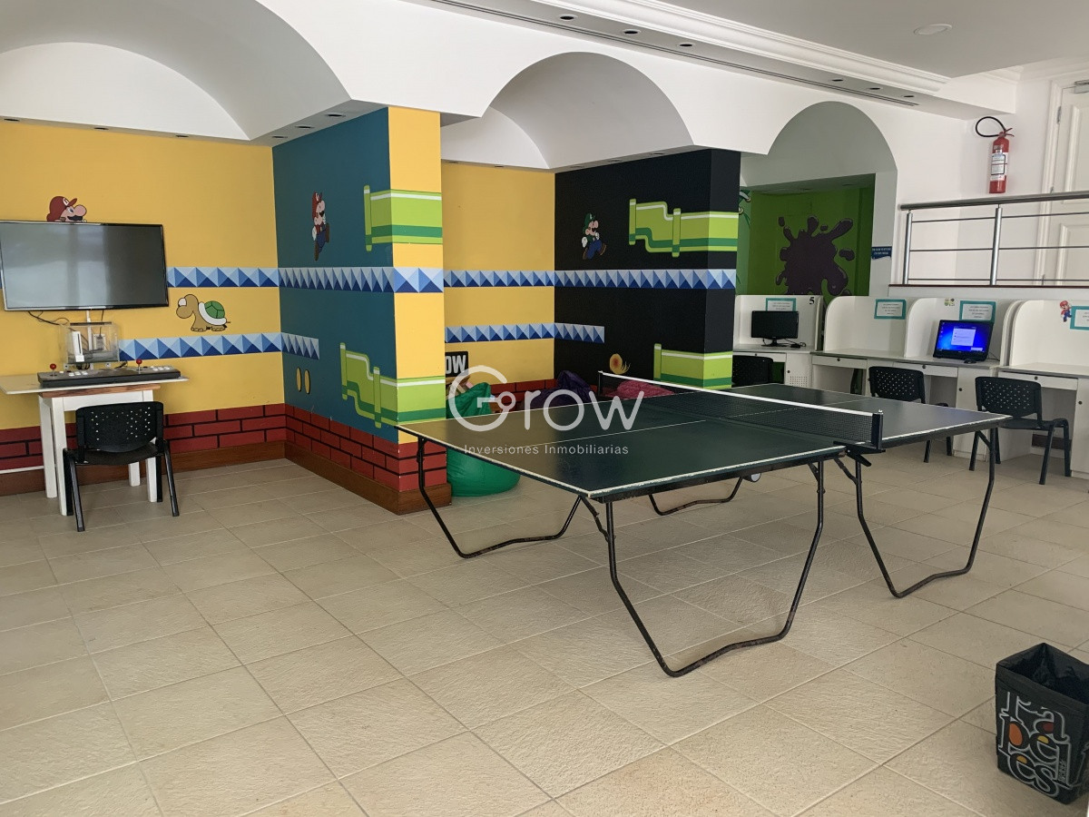 Apartamento ID.2553 -  venta MILLENIUM TOWER mansa frente al mar tres suites y dependencias