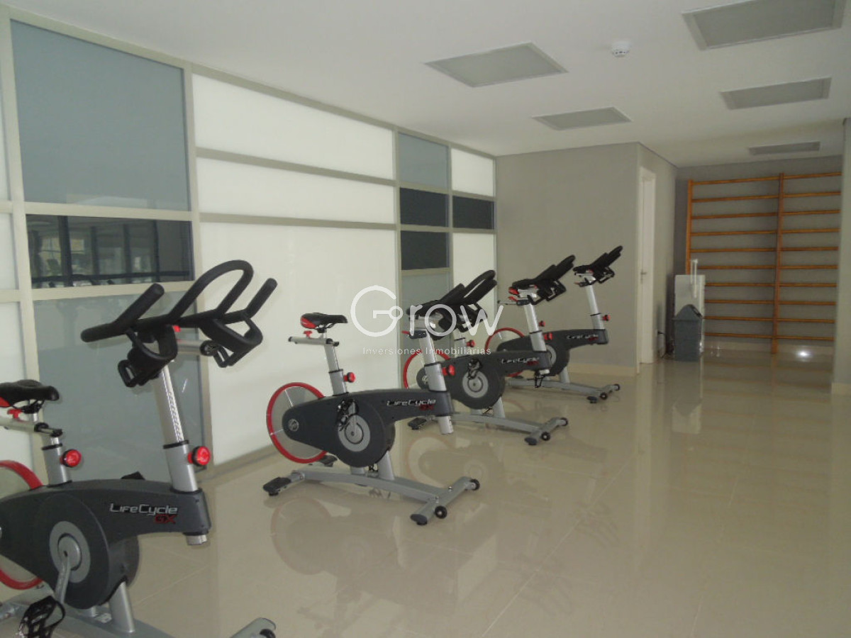 Apartamento ID.3333 -  VENTA MIAMI BOULEVARD  TORRE I PISO ALTO AL FRENTE